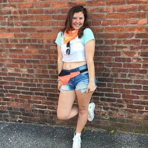 Meet your Posher, Dani